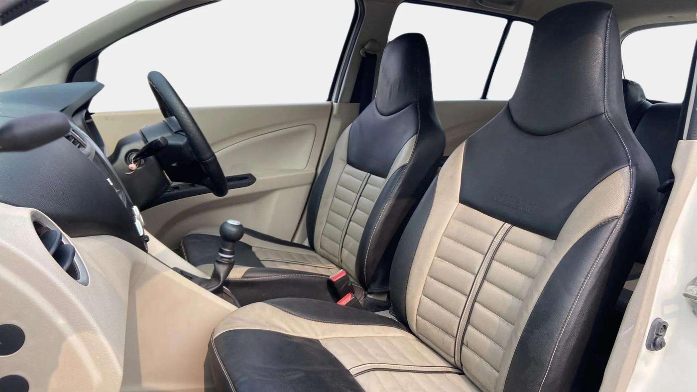 2018 Maruti Celerio VXI, Petrol, Manual, 35,348 km, Right Side Front Door Cabin