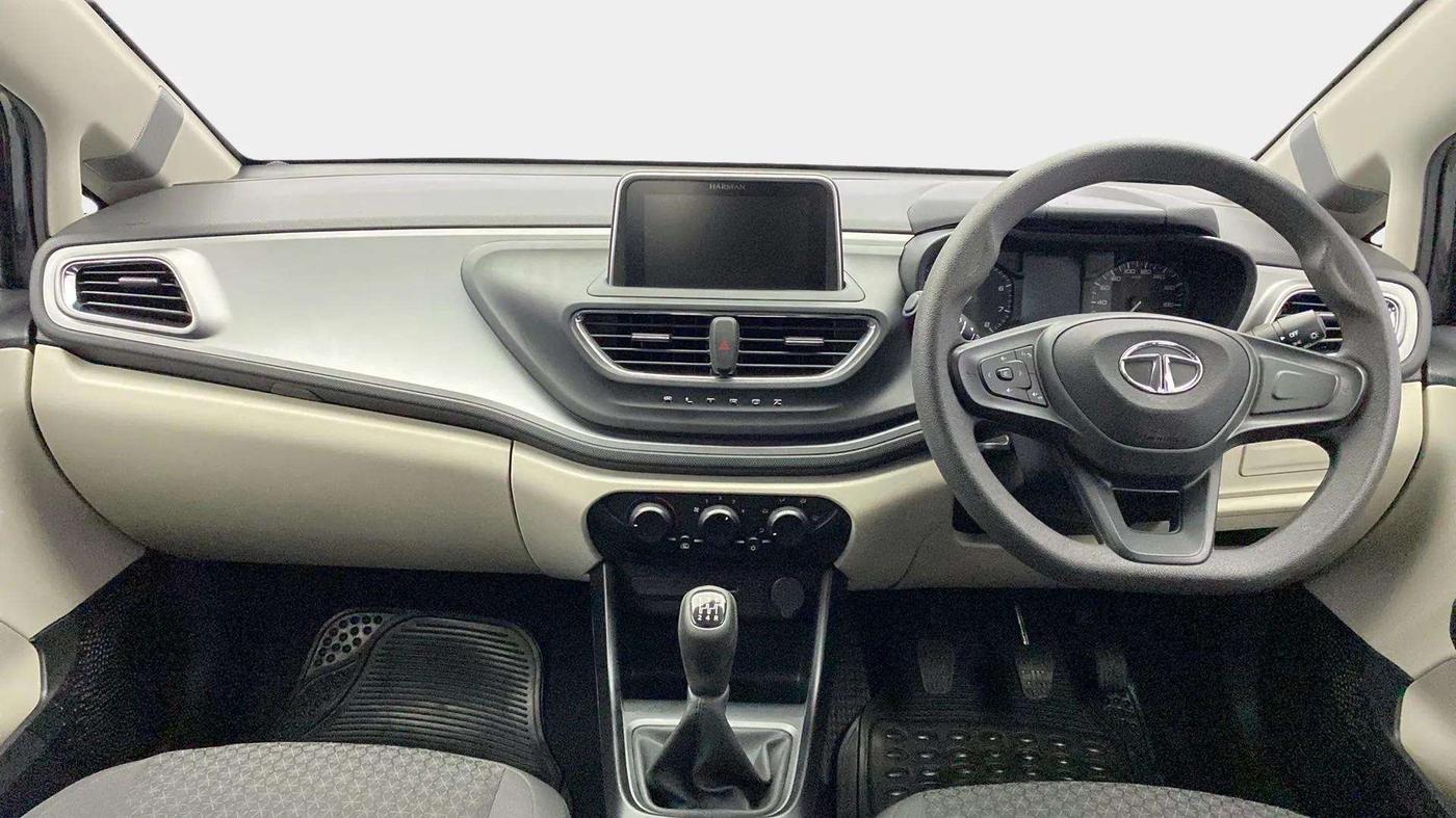 2021 Tata ALTROZ XM PLUS PETROL, Petrol, Manual, 29,978 km, Dashboard