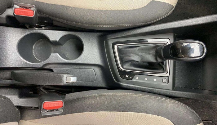 2019 Hyundai Elite i20 ASTA (O) CVT, Petrol, Automatic, 32,959 km, Gear Lever