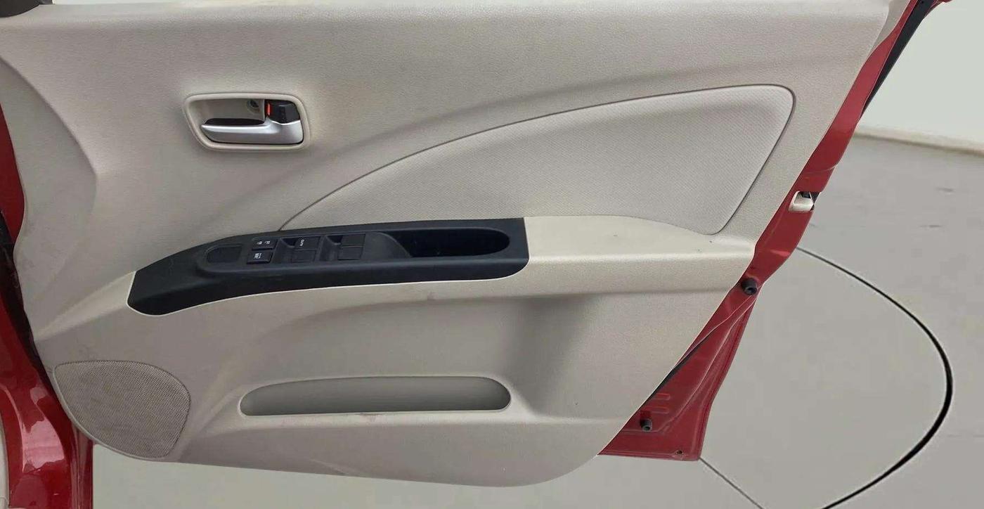 2019 Maruti Celerio VXI, Petrol, Manual, 13,519 km, Driver Side Door Panels Control