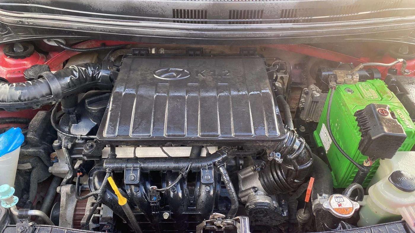 2019 Hyundai Grand i10 SPORTZ AT 1.2 KAPPA VTVT, Petrol, Automatic, 74,502 km, Open Bonet