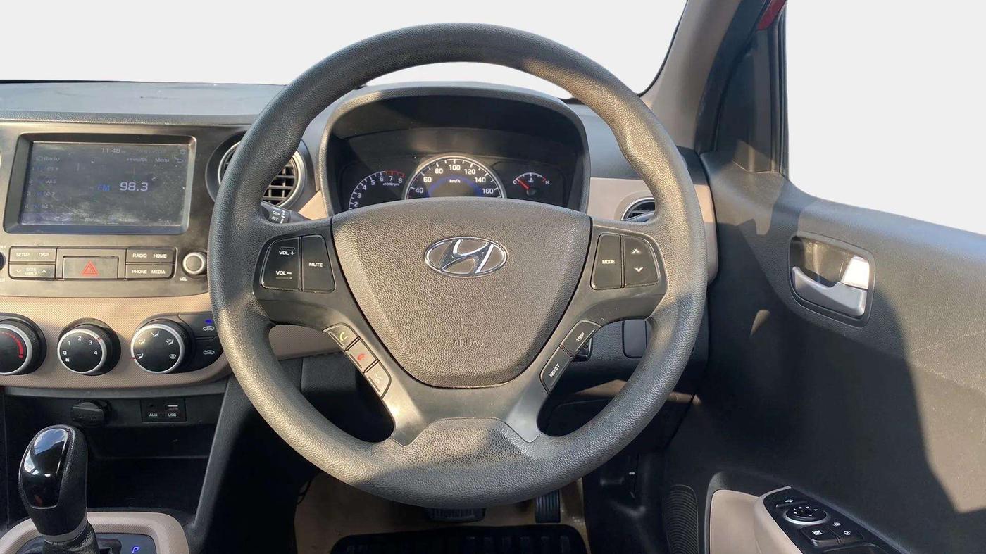 2019 Hyundai Grand i10 SPORTZ AT 1.2 KAPPA VTVT, Petrol, Automatic, 74,502 km, Steering Wheel Close Up