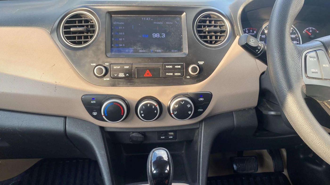 2019 Hyundai Grand i10 SPORTZ AT 1.2 KAPPA VTVT, Petrol, Automatic, 74,502 km, Air Conditioner