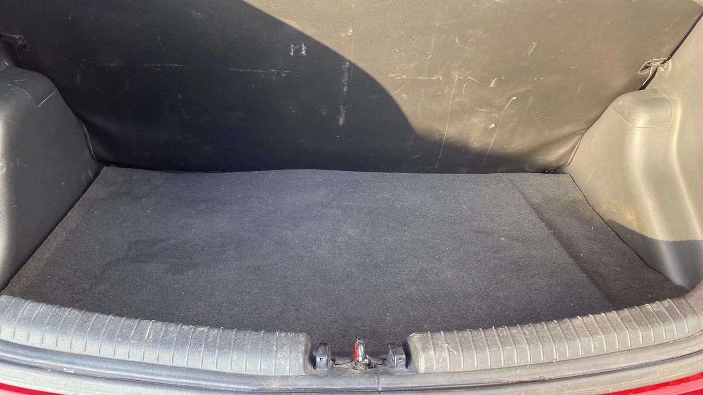 2019 Hyundai Grand i10 SPORTZ AT 1.2 KAPPA VTVT, Petrol, Automatic, 74,502 km, Boot Inside