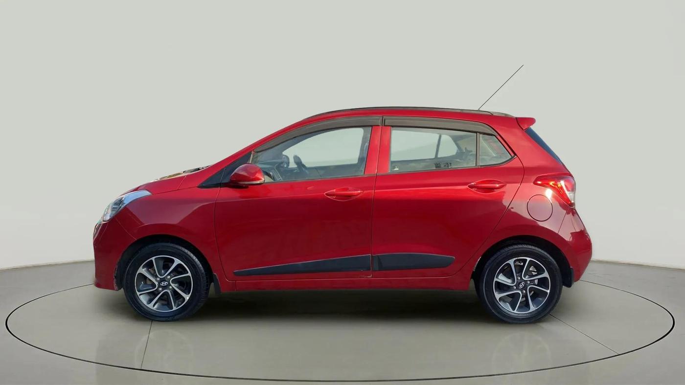 2019 Hyundai Grand i10 SPORTZ AT 1.2 KAPPA VTVT, Petrol, Automatic, 74,502 km, Left Side