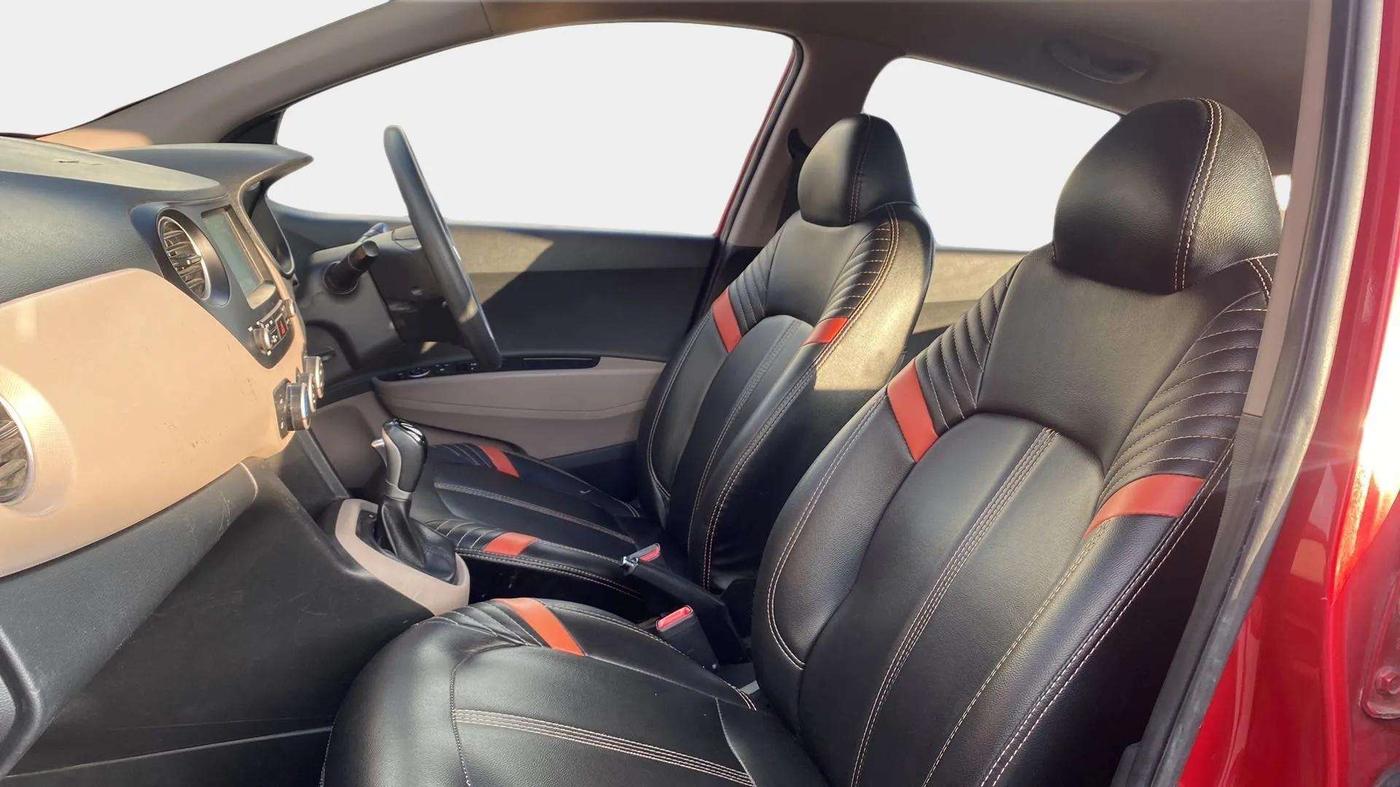 2019 Hyundai Grand i10 SPORTZ AT 1.2 KAPPA VTVT, Petrol, Automatic, 74,502 km, Right Side Front Door Cabin