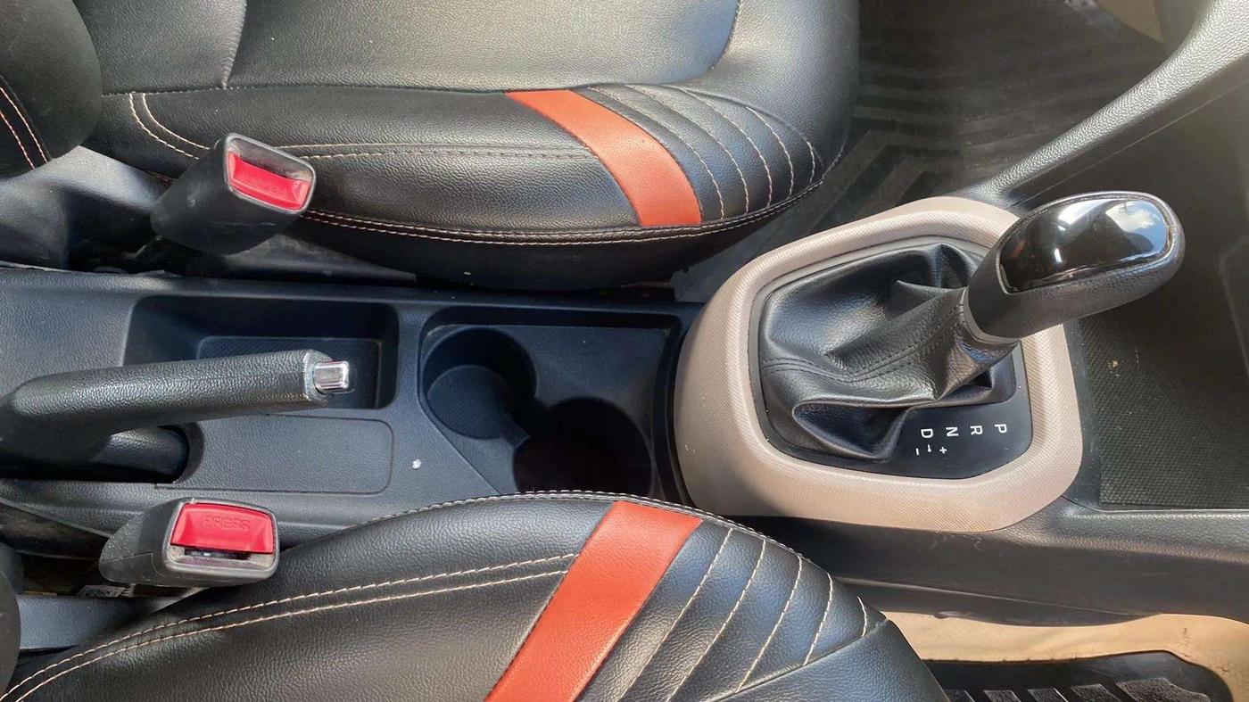 2019 Hyundai Grand i10 SPORTZ AT 1.2 KAPPA VTVT, Petrol, Automatic, 74,502 km, Gear Lever
