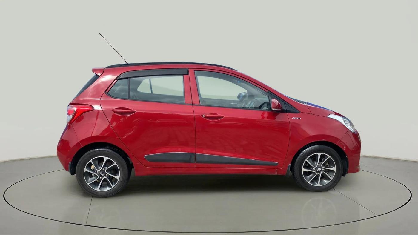 2019 Hyundai Grand i10 SPORTZ AT 1.2 KAPPA VTVT, Petrol, Automatic, 74,502 km, Right Side