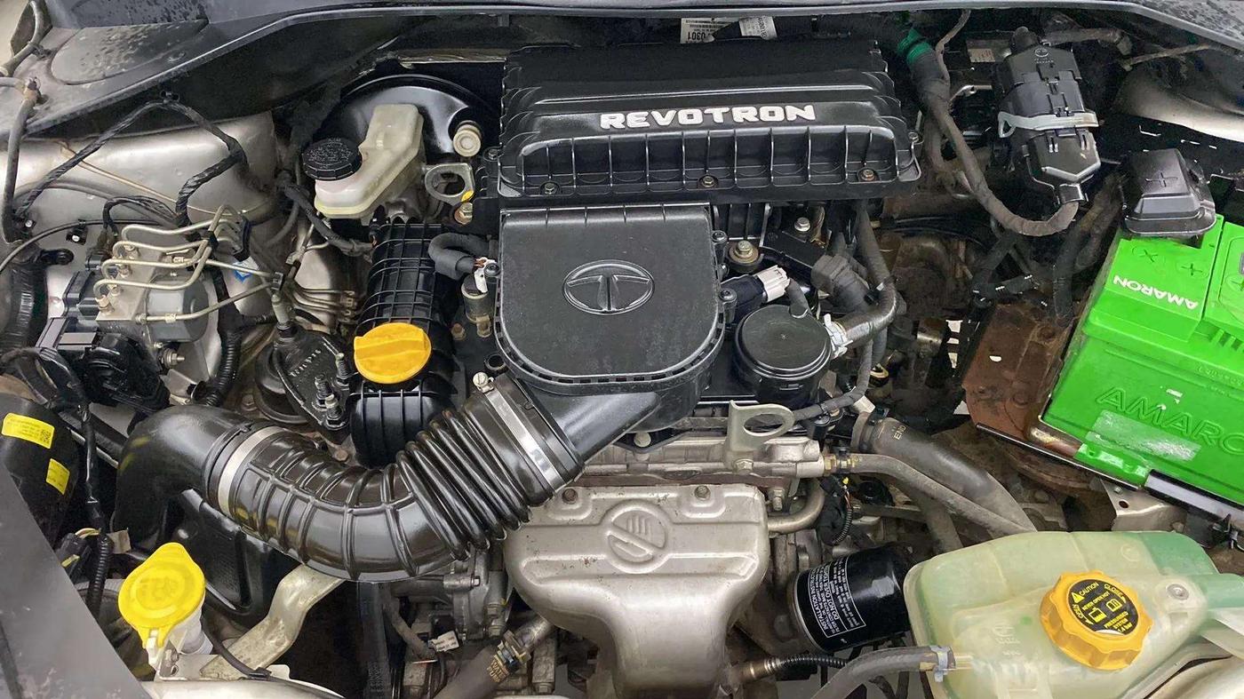2018 Tata Tiago XZ PETROL, Petrol, Manual, 52,208 km, Open Bonet