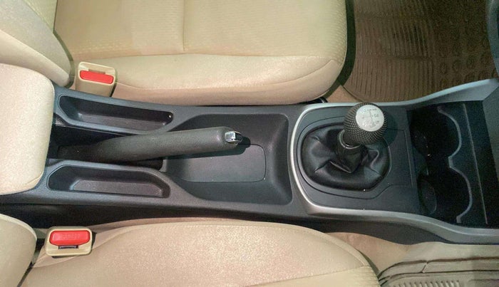 2020 Honda City 1.5L I-VTEC V MT, Petrol, Manual, 18,532 km, Gear Lever