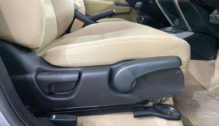 2020 Honda City 1.5L I-VTEC V MT, Petrol, Manual, 18,532 km, Driver Side Adjustment Panel