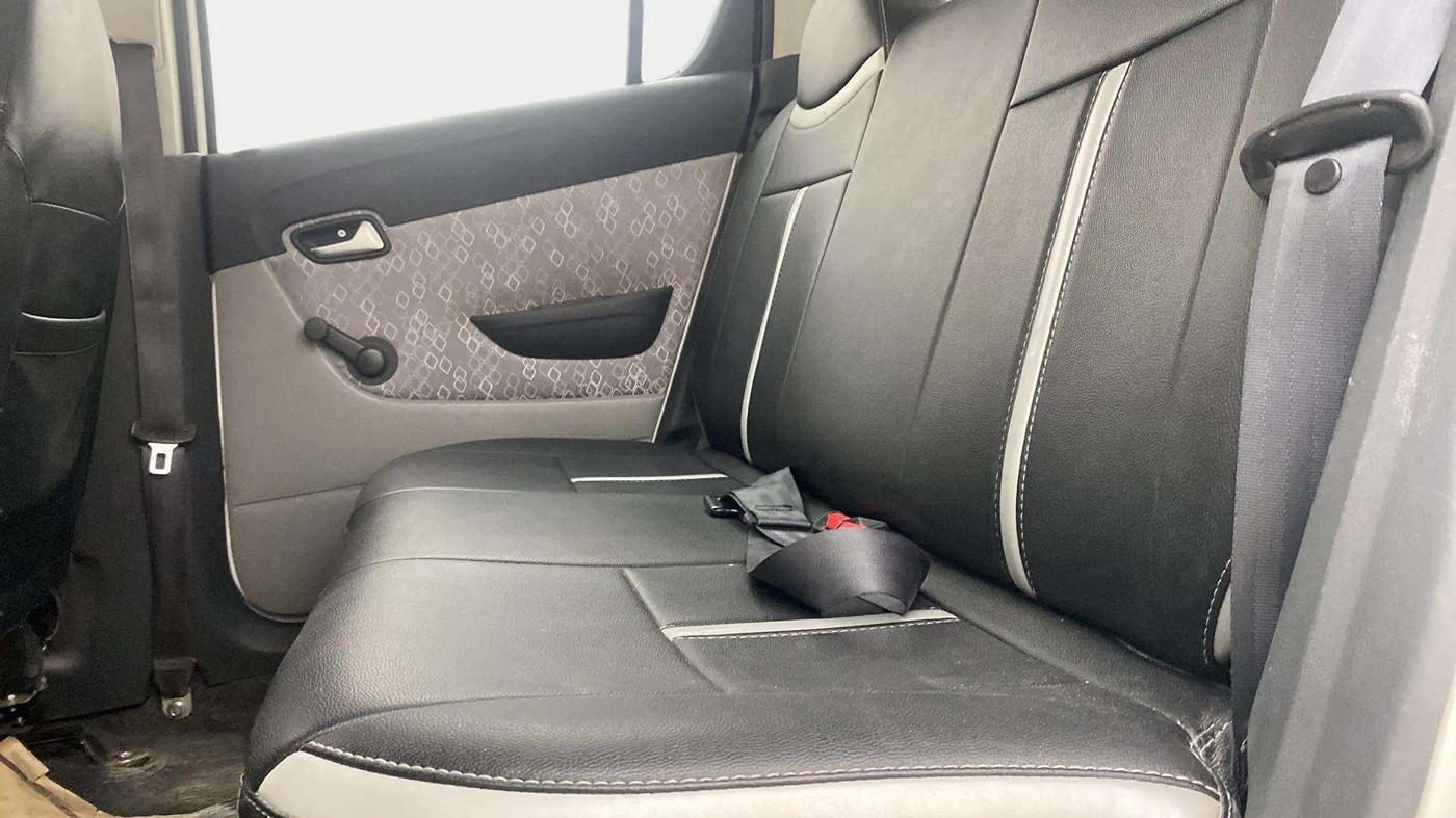 2019 Maruti Alto 800 LXI, Petrol, Manual, 18,467 km, Right Side Rear Door Cabin