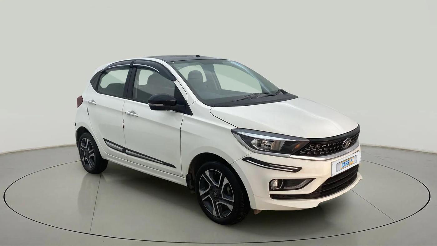 2022 Tata Tiago XZ PLUS DUAL TONE PETROL, Petrol, Manual, 24,373 km, SRP