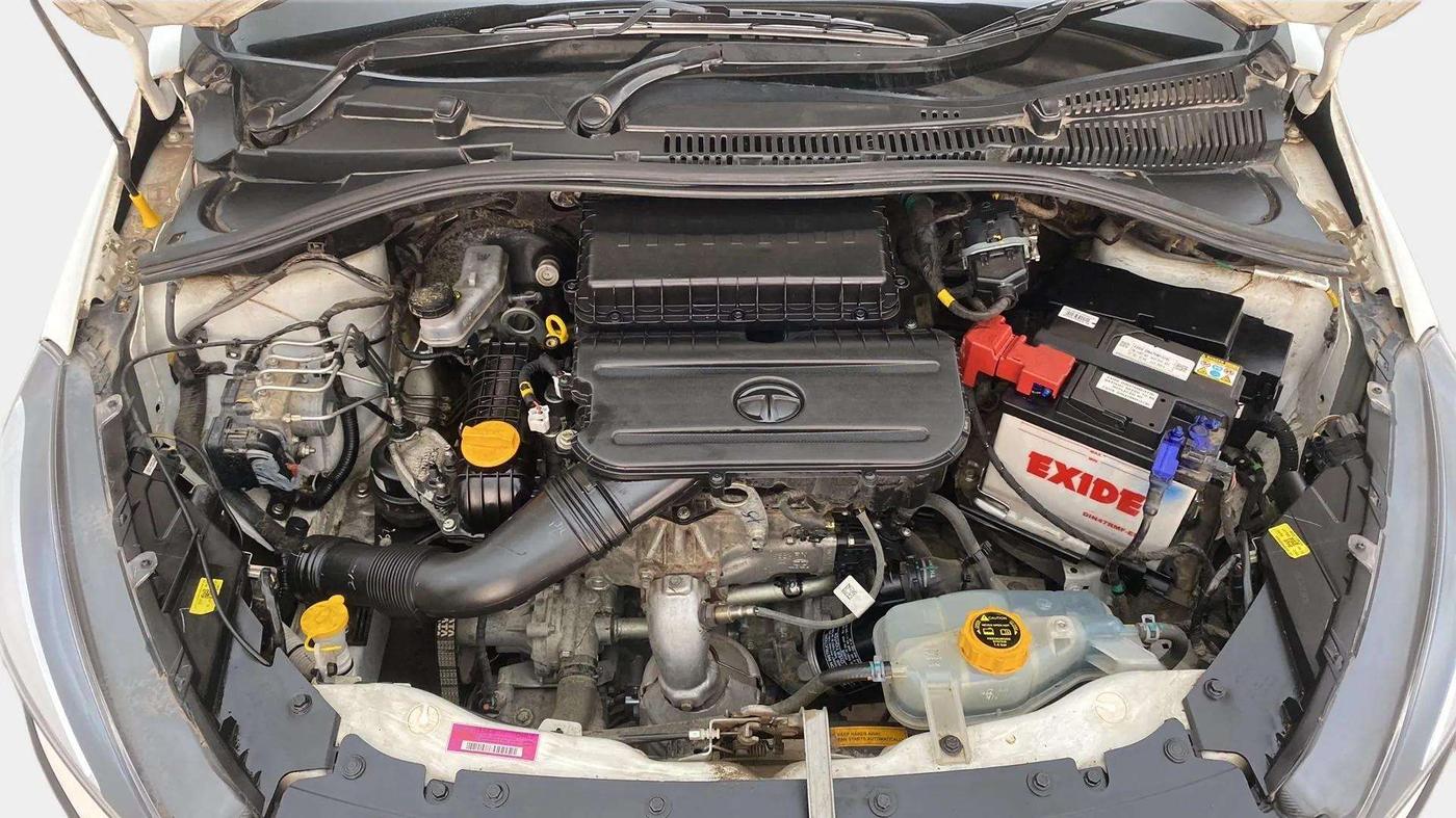 2022 Tata Tiago XZ PLUS DUAL TONE PETROL, Petrol, Manual, 24,373 km, Open Bonet