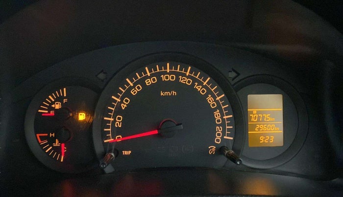 2017 Maruti Swift LXI (O), Petrol, Manual, 29,820 km, Odometer Image