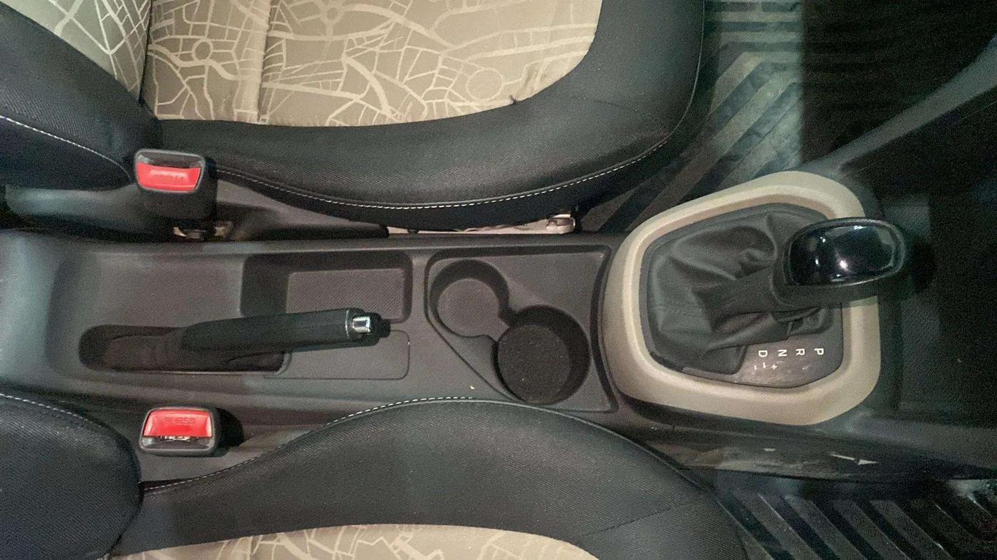 2018 Hyundai Grand i10 SPORTZ (O) AT 1.2 KAPPA VTVT, Petrol, Automatic, 37,720 km, Gear Lever