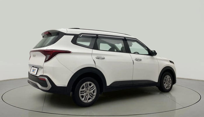 2022 KIA CARENS PRESTIGE 1.4 PETROL 7 STR, Petrol, Manual, 21,608 km, Right Back Diagonal