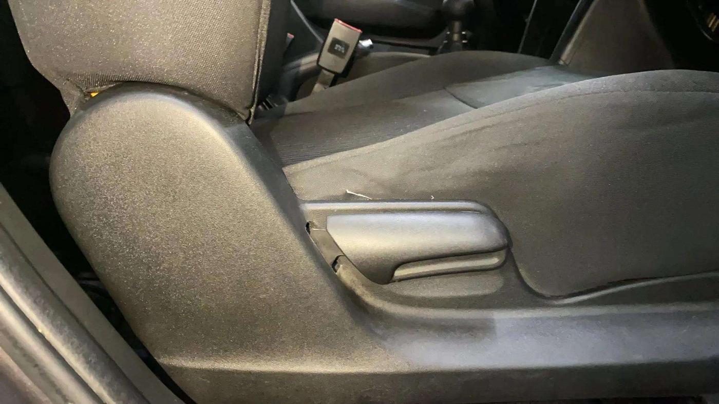2016 Maruti Swift VXI, Petrol, Manual, 91,716 km, Driver Side Adjustment Panel
