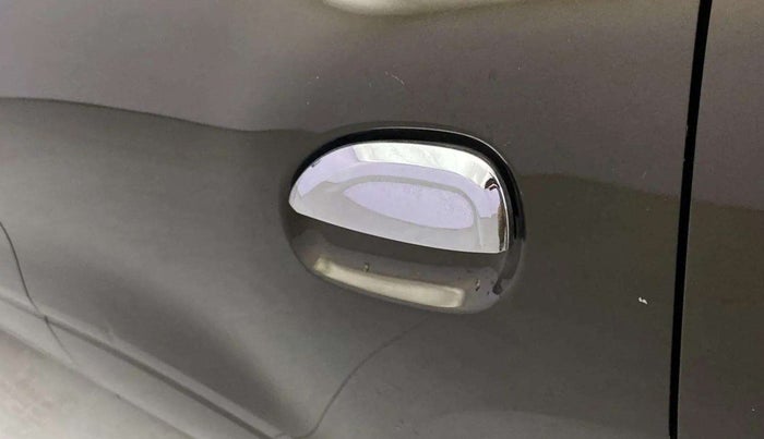 2016 Renault Kwid RXT 0.8, Petrol, Manual, 12,962 km, Rear left door - Minor scratches