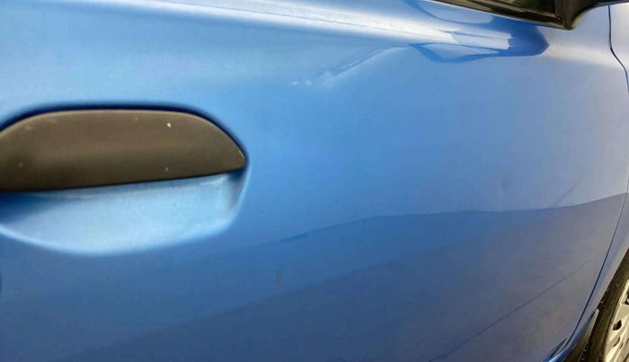 2019 Datsun Go Plus A(O), CNG, Manual, 71,765 km, Driver-side door - Minor scratches