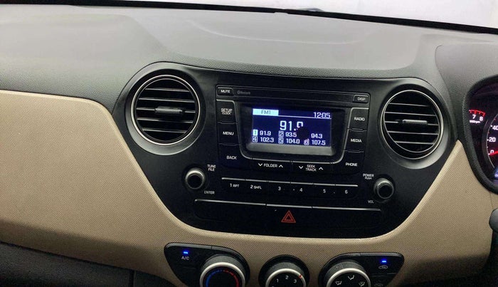 2019 Hyundai Grand i10 MAGNA 1.2 KAPPA VTVT, Petrol, Manual, 90,404 km, Infotainment system - Display has spot on screen