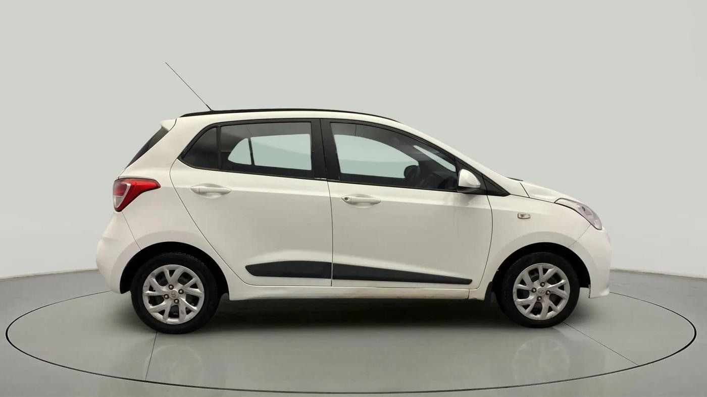 2019 Hyundai Grand i10 MAGNA 1.2 KAPPA VTVT, Petrol, Manual, 90,482 km, Right Side View