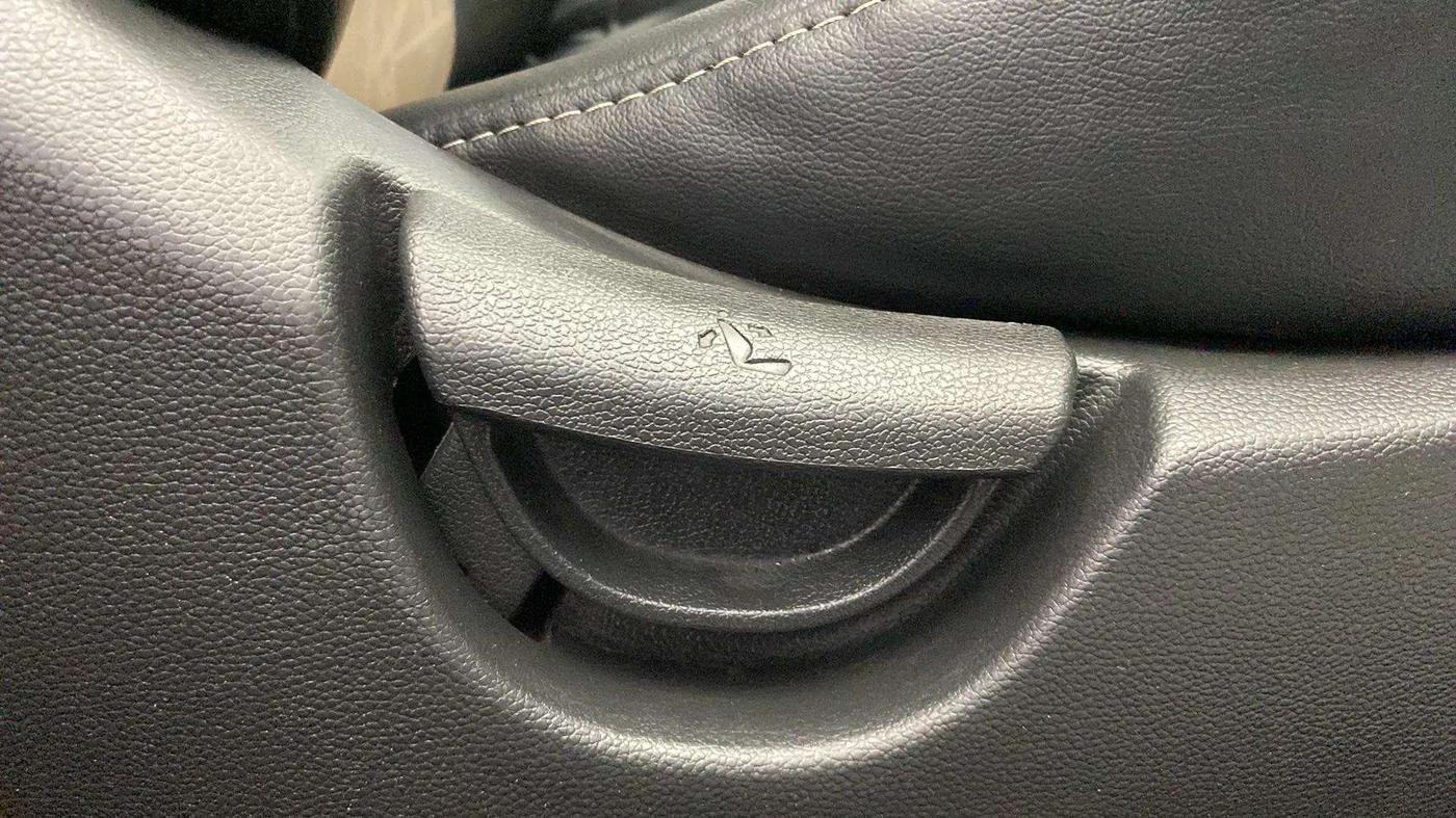 2019 Hyundai Grand i10 MAGNA 1.2 KAPPA VTVT, Petrol, Manual, 90,482 km, Driver Side Adjustment Panel