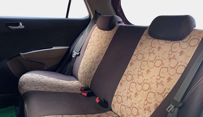 2014 Hyundai Grand i10 ASTA AT 1.2 KAPPA VTVT, Petrol, Automatic, 63,497 km, Right Side Rear Door Cabin