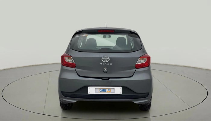 2022 Tata Tiago XT (O) PETROL, Petrol, Manual, 17,552 km, Back/Rear