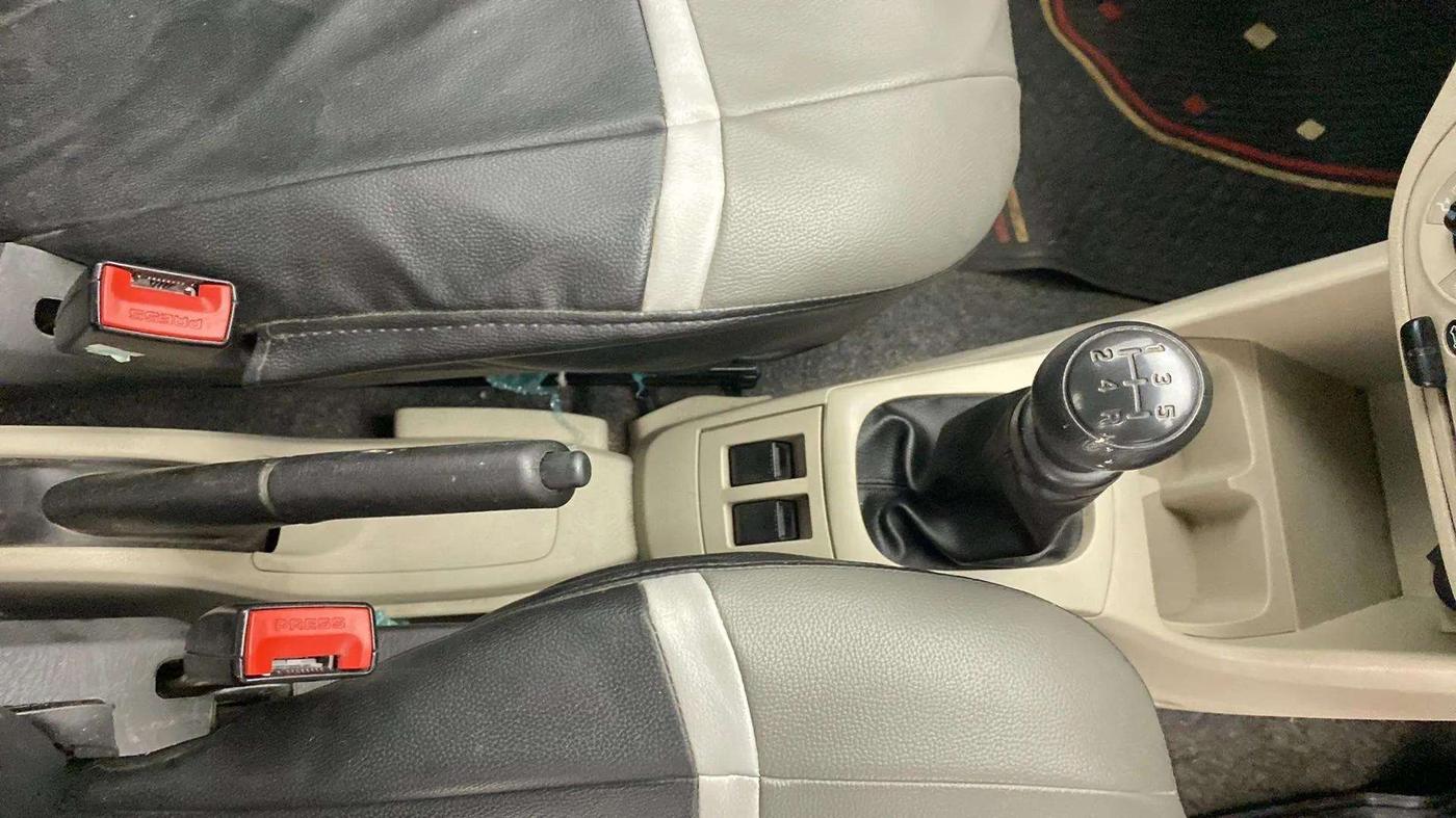 2020 Maruti Alto VXI, Petrol, Manual, 65,045 km, Gear Lever
