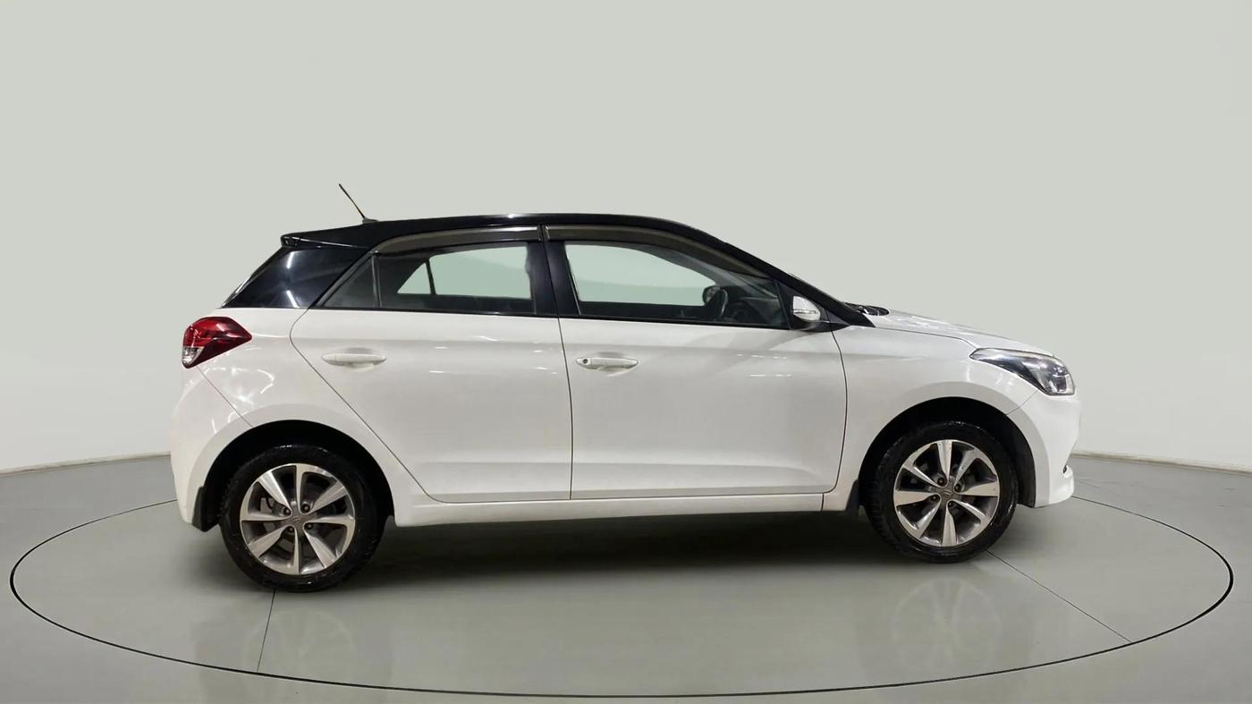 2017 Hyundai Elite i20 ASTA 1.2 DUAL TONE, Petrol, Manual, 88,326 km, Right Side View