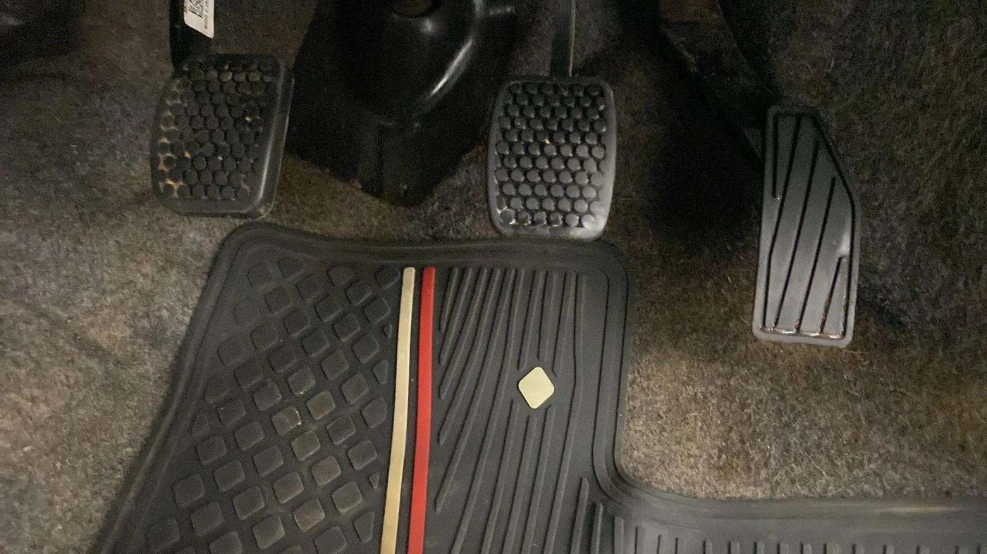 2022 Maruti Alto LXI OPT CNG, CNG, Manual, 42,305 km, Pedals