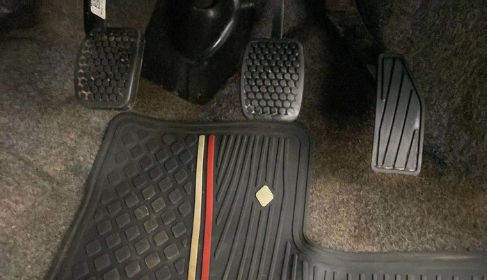 2022 Maruti Alto LXI OPT CNG, CNG, Manual, 42,305 km, Pedals
