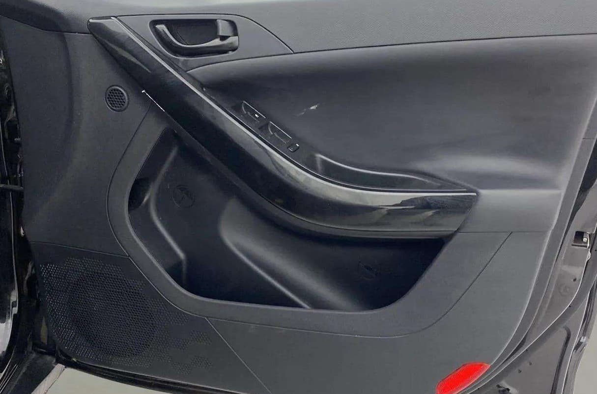 2023 Tata NEXON XZ PLUS LUX SUNROOF DARK DIESEL, Diesel, Manual, 32,731 km, Driver Side Door Panels Control