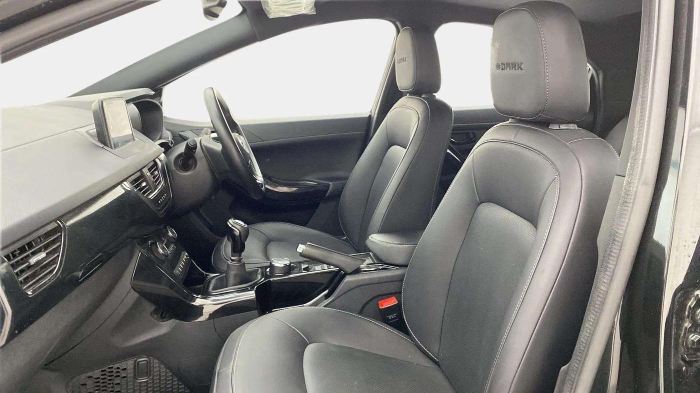 2023 Tata NEXON XZ PLUS LUX SUNROOF DARK DIESEL, Diesel, Manual, 32,731 km, Right Side Front Door Cabin