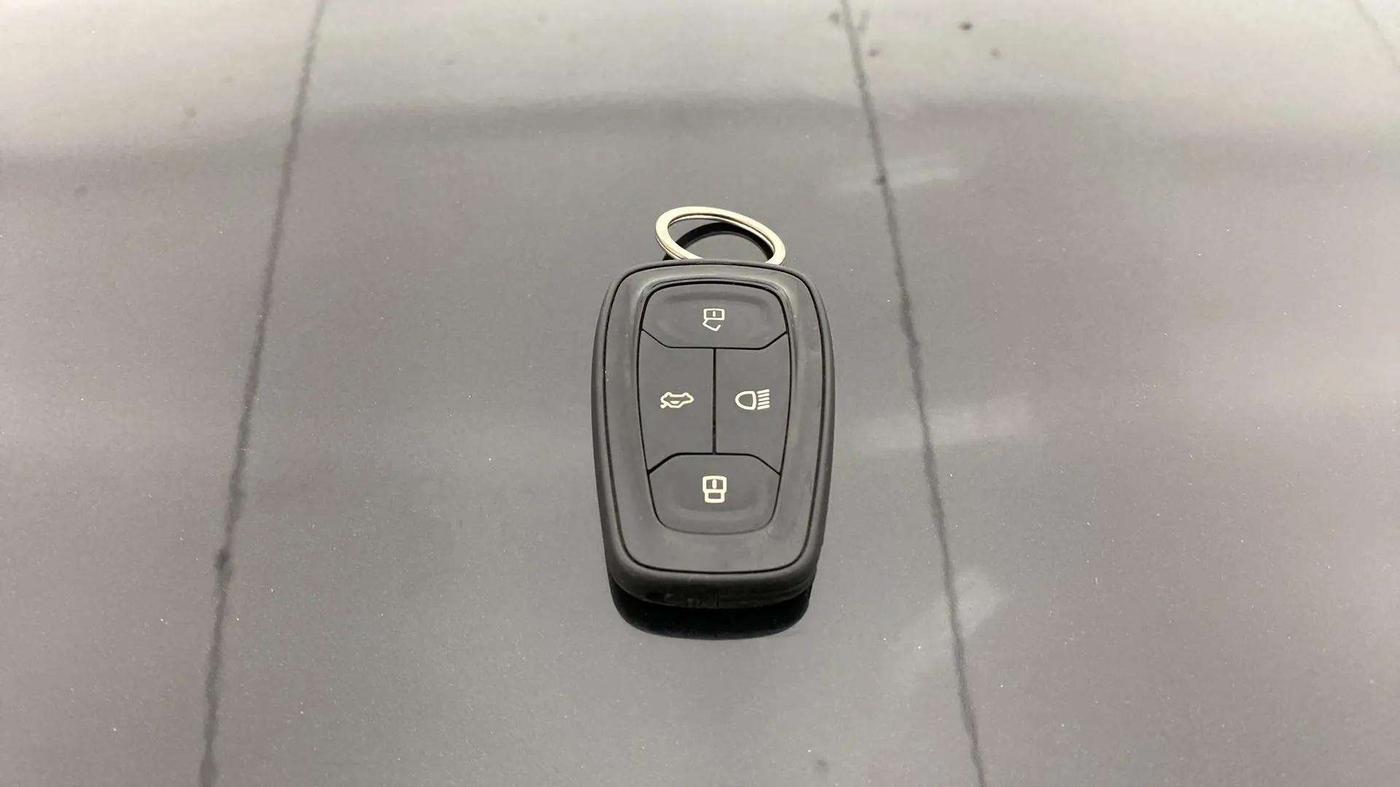 2023 Tata NEXON XZ PLUS LUX SUNROOF DARK DIESEL, Diesel, Manual, 32,731 km, Key Close Up