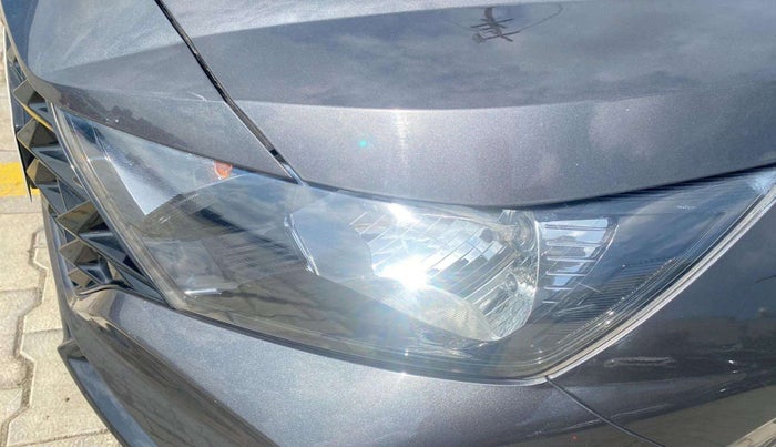 2021 Hyundai NEW I20 SPORTZ 1.2 MT, Petrol, Manual, 23,912 km, Left headlight - Minor scratches