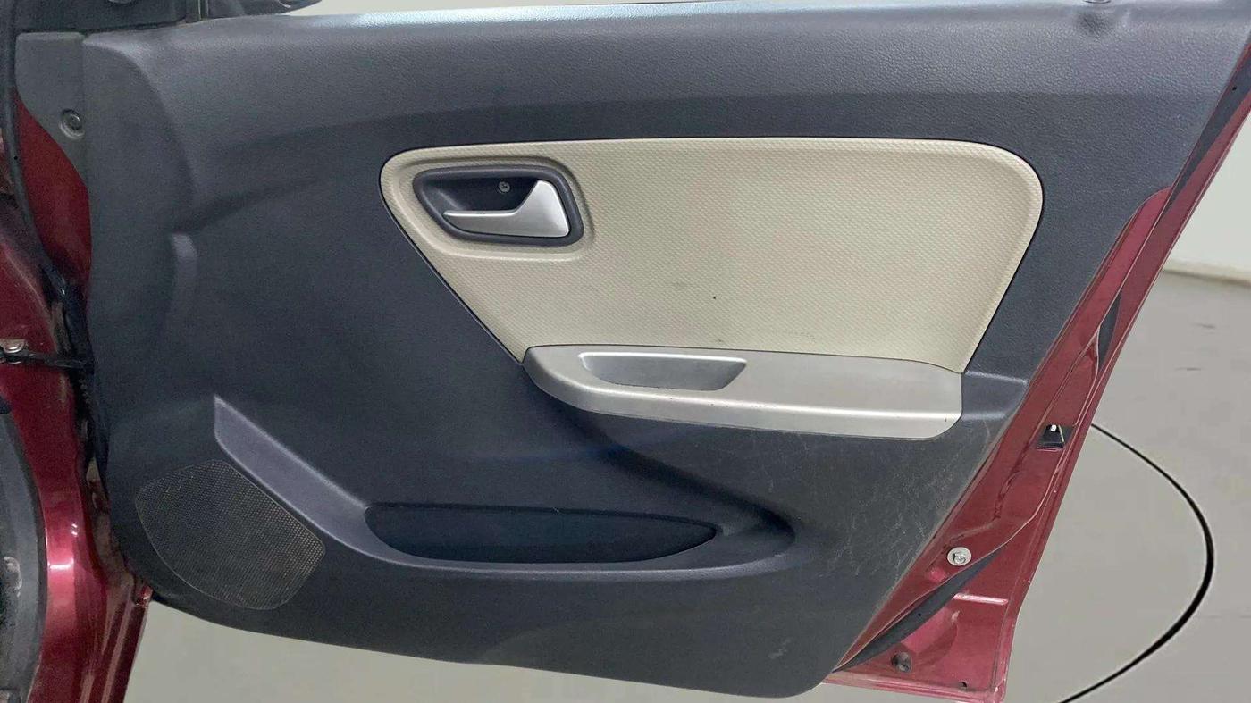 2018 Maruti Alto K10 VXI (O) AMT, Petrol, Automatic, 50,297 km, Driver Side Door Panels Control