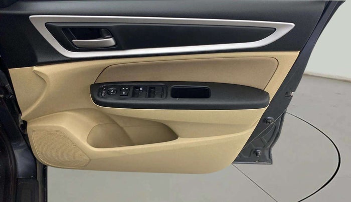 2023 Honda Amaze 1.2L I-VTEC S CVT, Petrol, Automatic, 9,967 km, Driver Side Door Panels Control