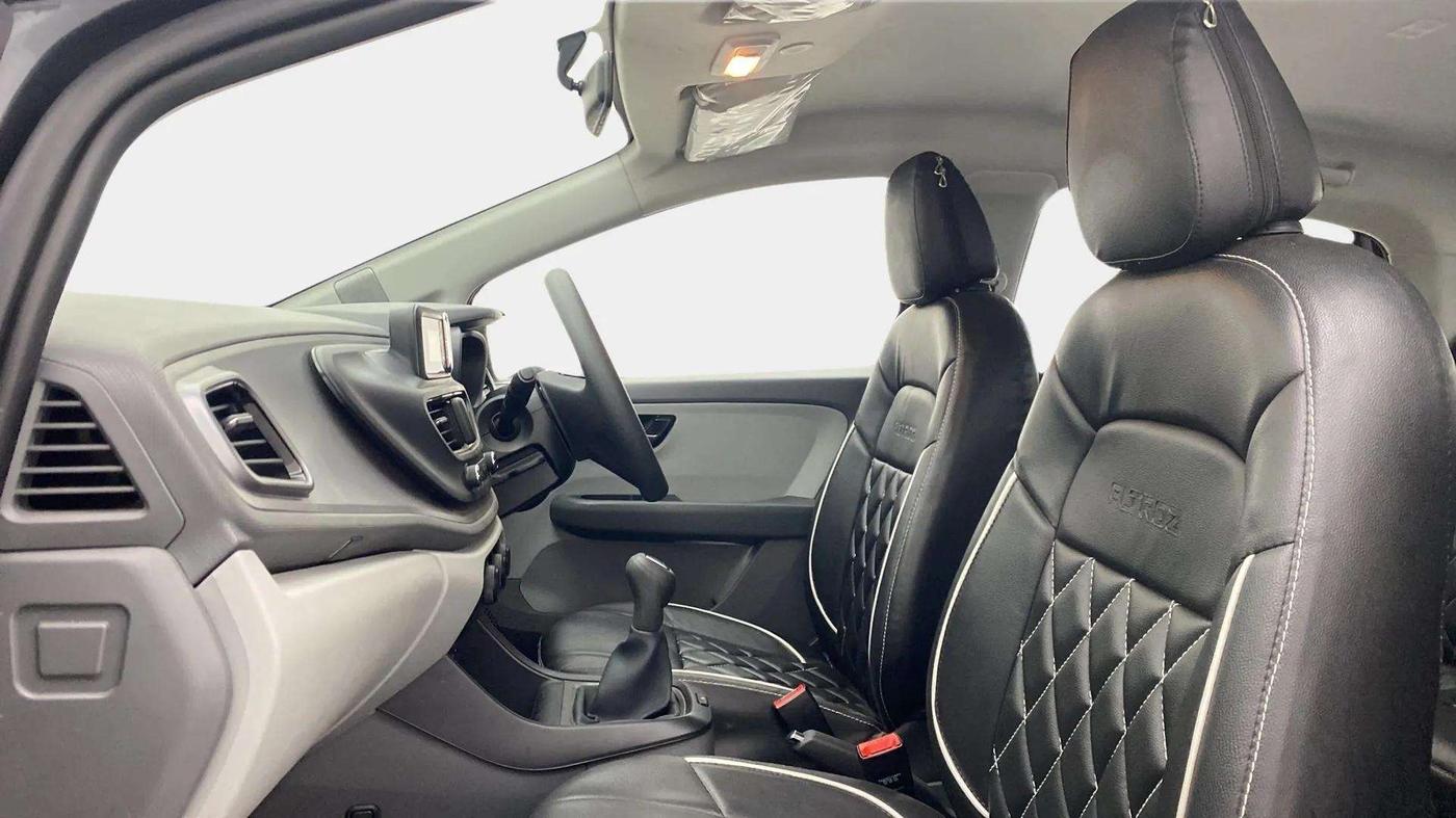 2021 Tata ALTROZ XE PETROL, Petrol, Manual, 23,123 km, Right Side Front Door Cabin