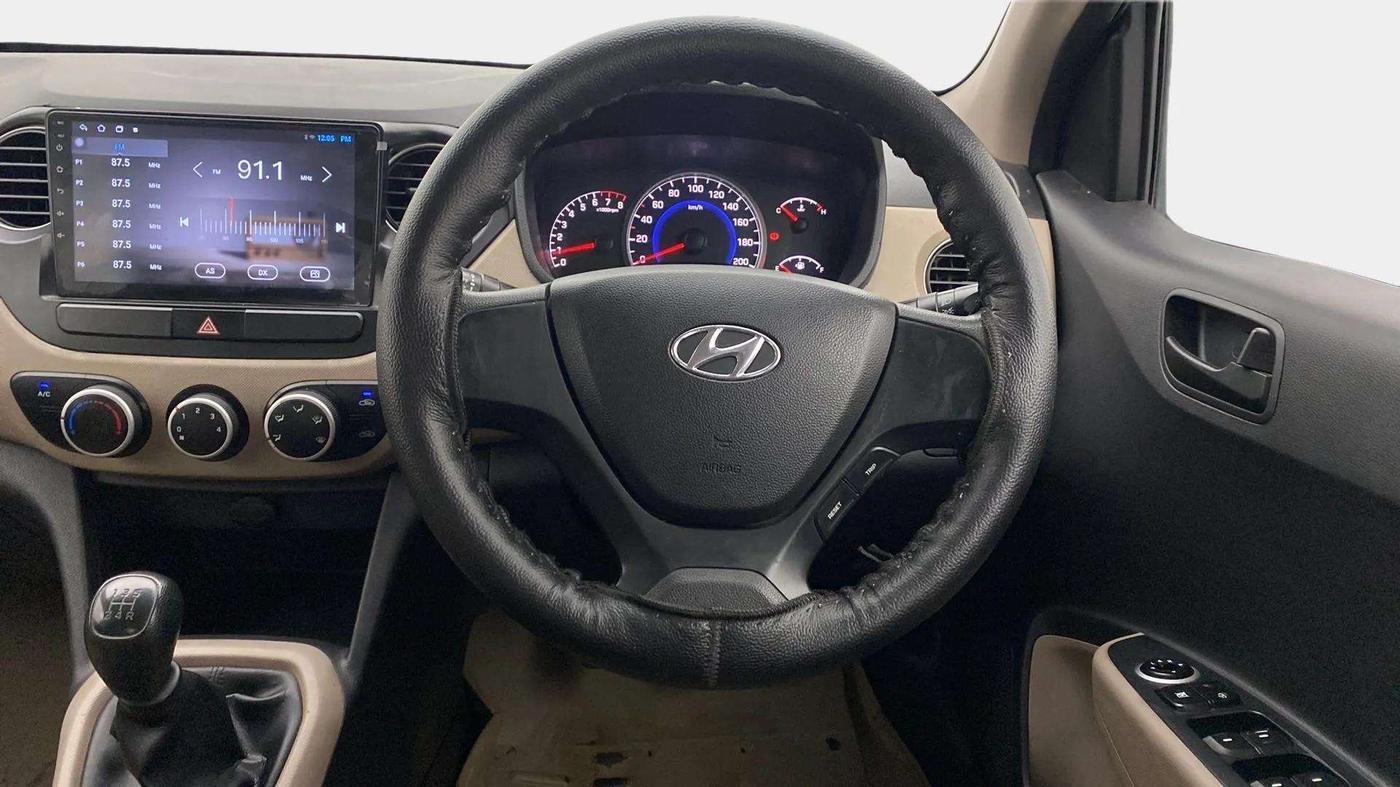 2016 Hyundai Grand i10 MAGNA 1.2 KAPPA VTVT, Petrol, Manual, 54,013 km, Steering Wheel Close Up