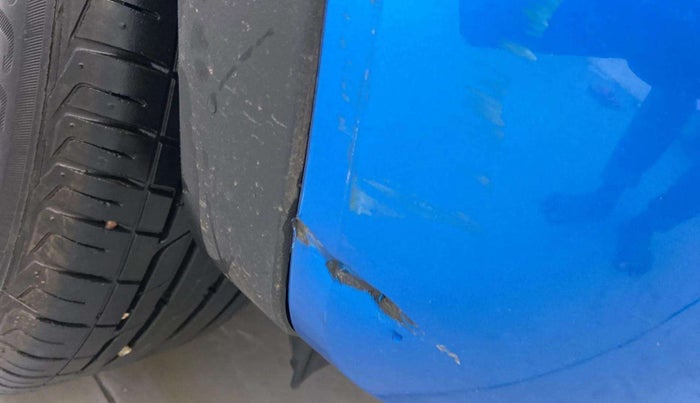 2018 Tata NEXON XM PETROL, Petrol, Manual, 31,908 km, Front bumper - Slightly dented