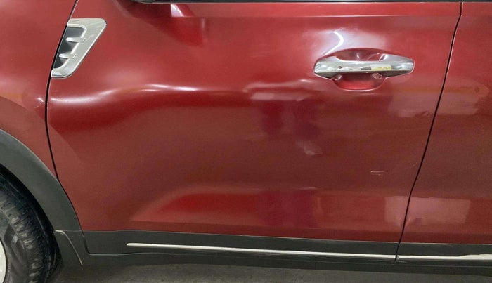 2021 KIA SONET HTX 1.0 IMT, Petrol, Manual, 24,239 km, Front passenger door - Minor scratches