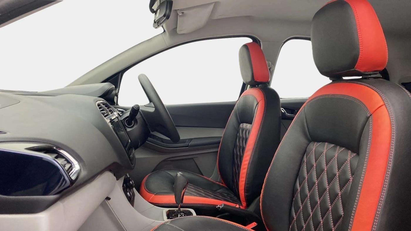 2021 Tata Tiago XZA PLUS PETROL, Petrol, Automatic, 28,663 km, Right Side Front Door Cabin