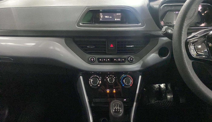 2020 Tata NEXON XM PETROL, Petrol, Manual, 20,214 km, Air Conditioner