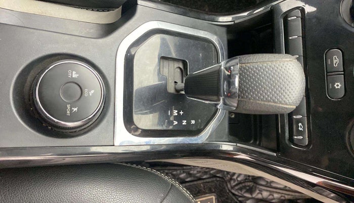 2019 Tata NEXON XMA PETROL, Petrol, Automatic, 47,054 km, Gear Lever