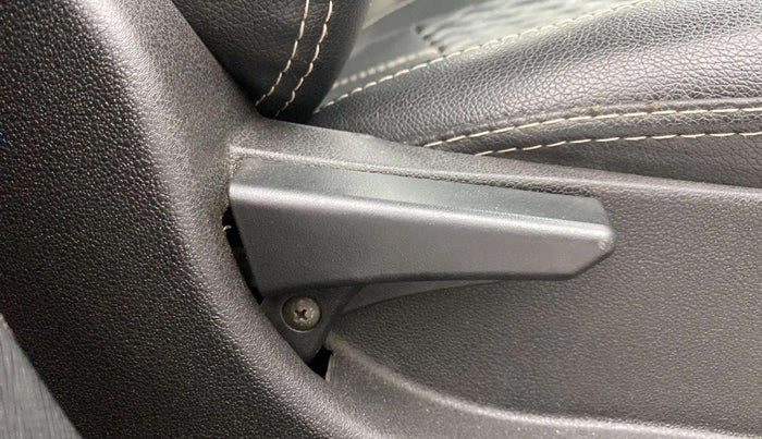 2019 Tata NEXON XMA PETROL, Petrol, Automatic, 47,054 km, Driver Side Adjustment Panel