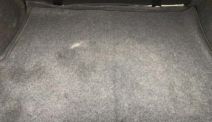 2019 Maruti Dzire VXI AMT, Petrol, Automatic, 20,572 km, Boot Inside