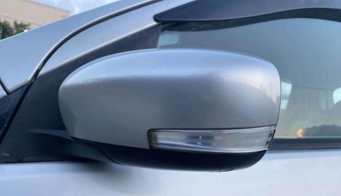 2017 Maruti Celerio ZXI AMT (O), Petrol, Automatic, 50,129 km, Left rear-view mirror - Indicator light has minor damage