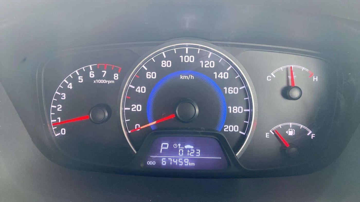 2015 Hyundai Grand i10 ASTA AT 1.2 KAPPA VTVT, Petrol, Automatic, 68,619 km, Odometer Image